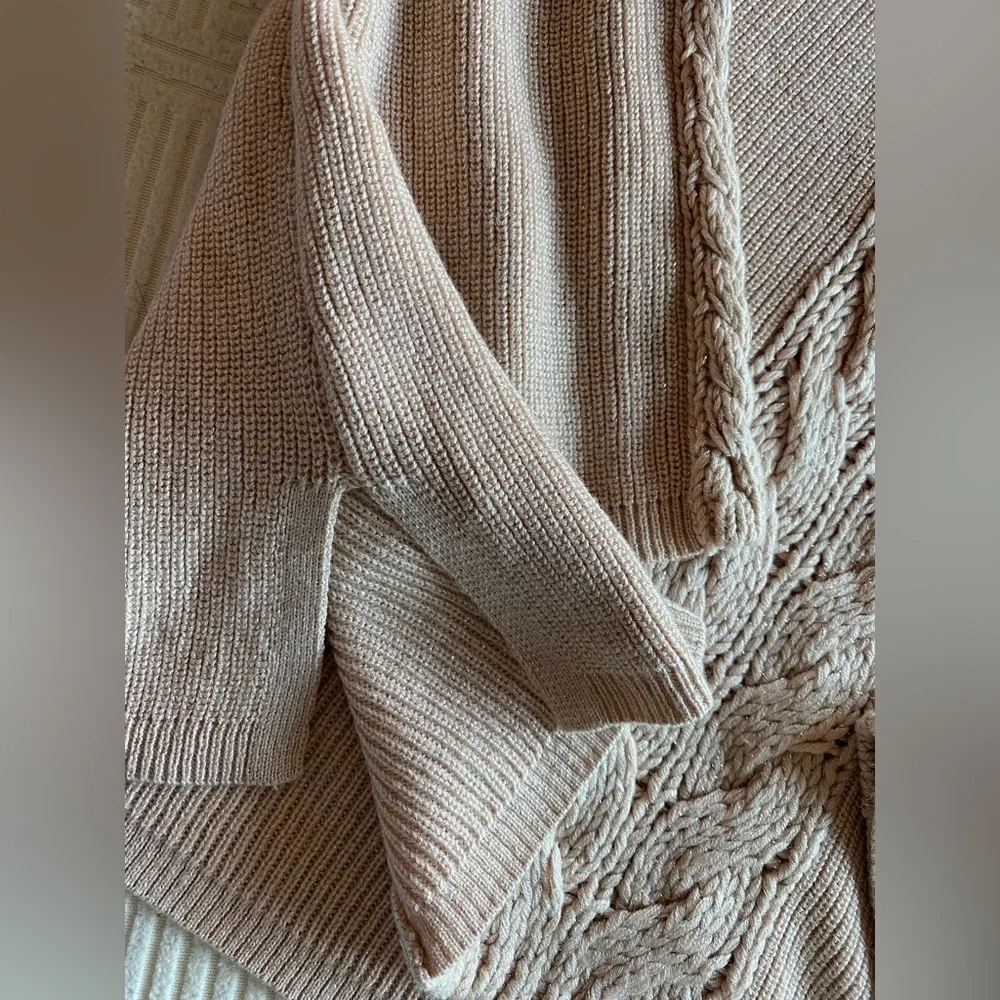 White House Black Market Tan V-Neck Sweater  cashmere with Cable Knit NWT